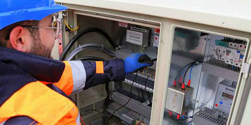 Commercial electrical work